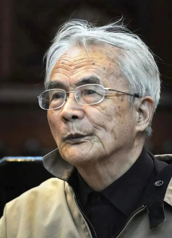 金股配资网 著名作家、诗人在上海逝世！曾是许多人的集体回忆，代表作入选教材